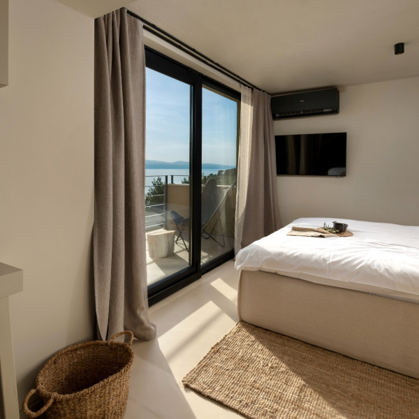 Bedrooms, Luxauthentic villa with pool "SALT / STONE", SALT / STONE VILLA Mimice
